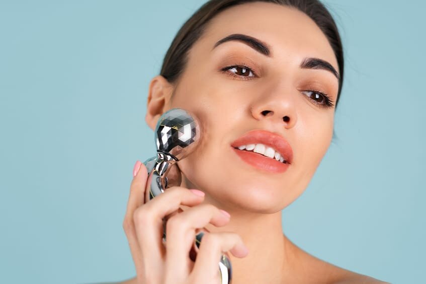 Get Flawless Complexion with Skin Polishing - Learn Related Procedures & Benefits